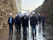 金隅集团副总经理刘文彦莅临天坛木业调研指导