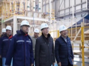 金隅集团党委常委、工会主席郭燕明一行莅临天坛木业调研指导工作！