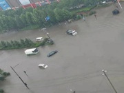 福庆家居：质量放在第一位，不让一张泡水板材流入市场！