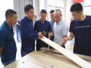 桑墟镇细木工板企业家奔赴常州木地板产业园考察学习