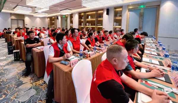 聚心同行 全力共进丨韩氏板材“千商万里行”第 一站——河南郑州站&经销商培训赋能会圆满落幕