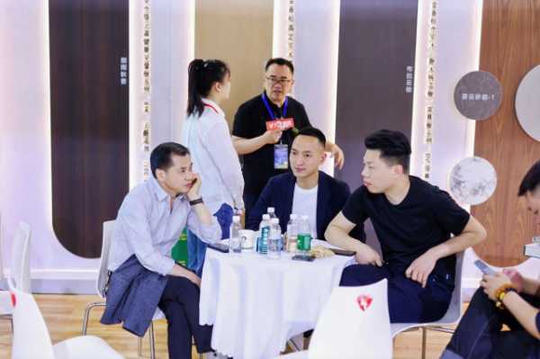 金利源闪耀成都建博会 共聚 共赢 共未来