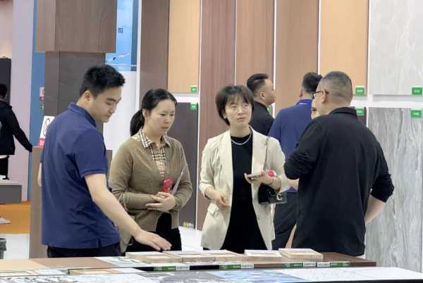全国巡展成都站丨千山板材“7好标准”实力红出圈，展现国潮涌动下的中国品牌力量！