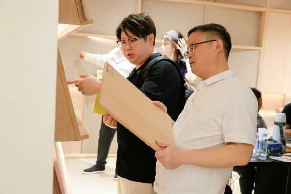 燃爆全场！新港闪耀广州定制家居展，上演“炸场级”美学盛宴