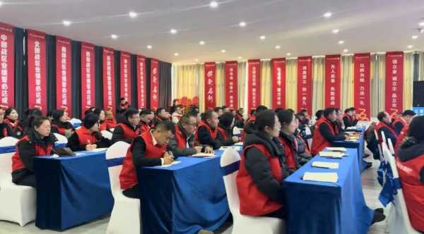 创变•启新丨韩氏板材2025开年誓师大会圆满举行