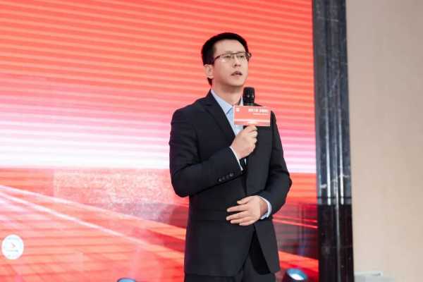冠军力量，你我同行丨鹏鸿2025新品推介会徐州站焕新启航