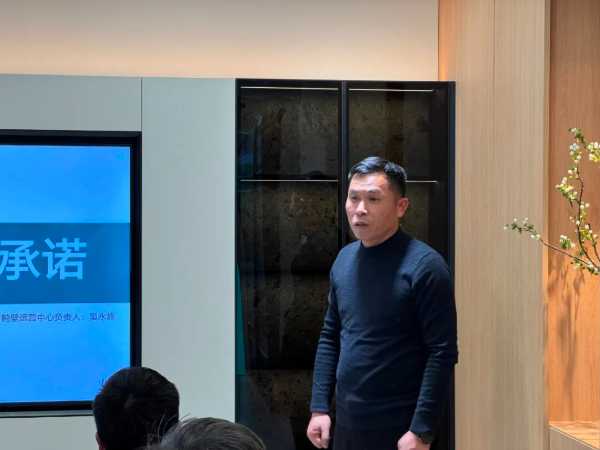 择韩氏 赢未来丨韩氏板材鹤壁运营中心开业暨装企座谈会顺利召开