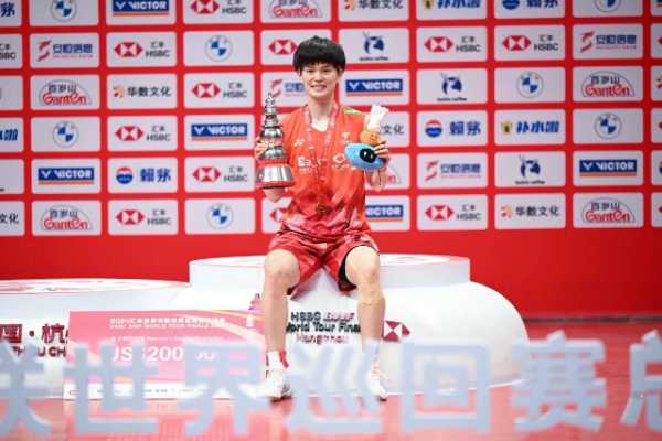 大王椰品质生活上场季联动国羽诠释「上场为王」，人生每个主场，陪你加油上场！