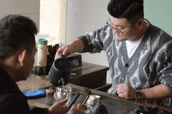 梦之星｜东阳鼎琛装饰建材：与梦牌携手六载，共铸辉煌！