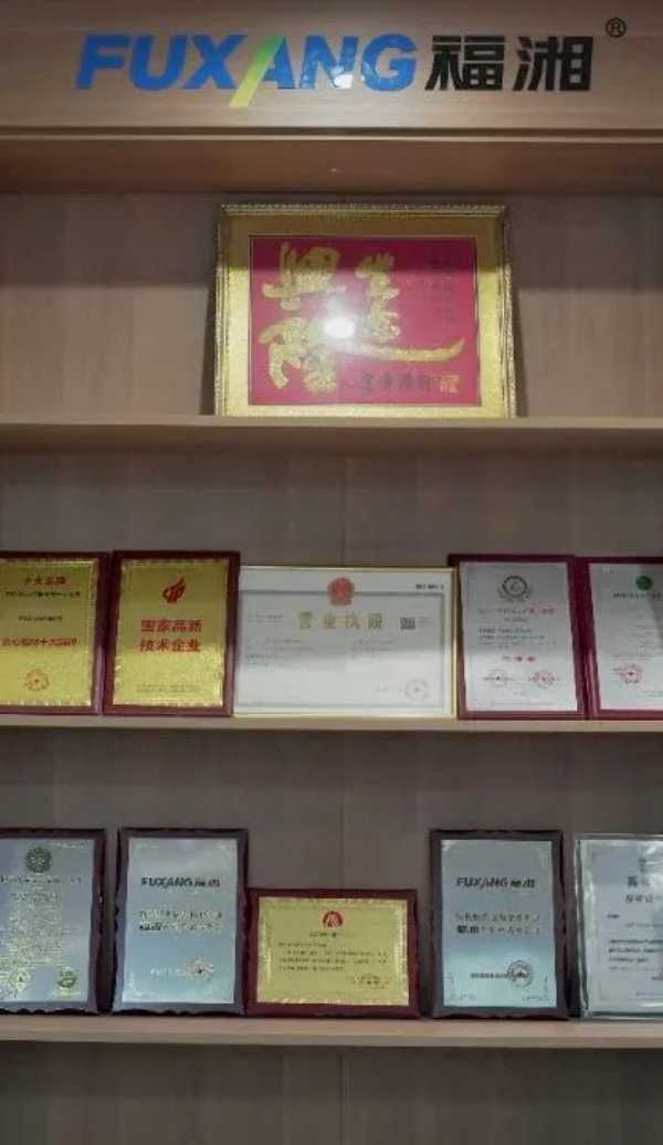 玩转新媒体，打造流量矩阵丨福湘新媒体运营一对一陪跑赋能——东莞云森木业站圆满成功！
