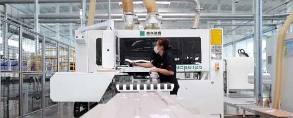 鲁丽家居聚焦家具全产业链数字化升级