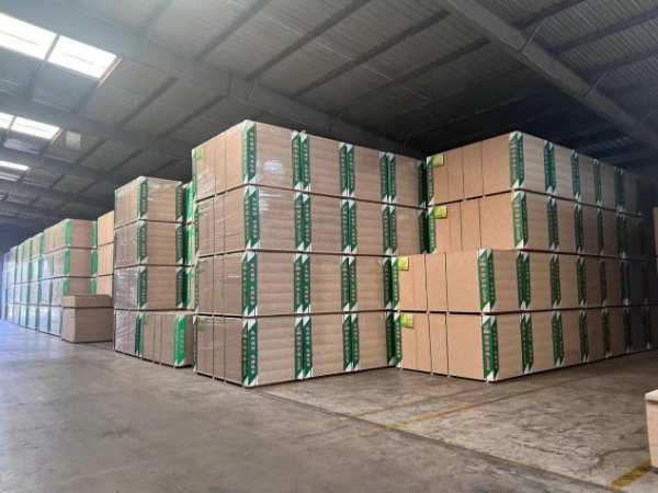 新疆金杨万华木业：深耕三十余年 西北人造板行业的璀璨明珠