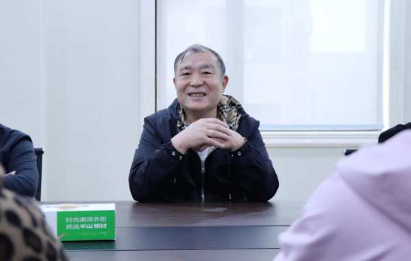 微光成炬 奋发生长丨千山集团第四季度优秀员工表彰大会圆满召开！