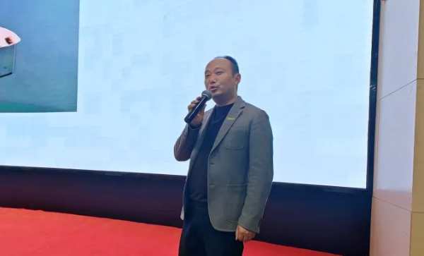 「千年舟门墙地柜一体化招商论坛」闪耀西安，引领行业创新前行