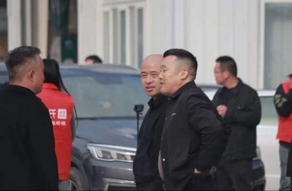 金秋十月 相遇韩氏丨韩氏板材濮阳运营中心璀璨启航，共筑家居新篇章！