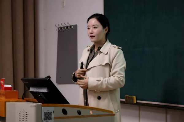 好前景、高待遇兼得！新港集团&东北林业大学2025校园招聘宣讲会成功举行