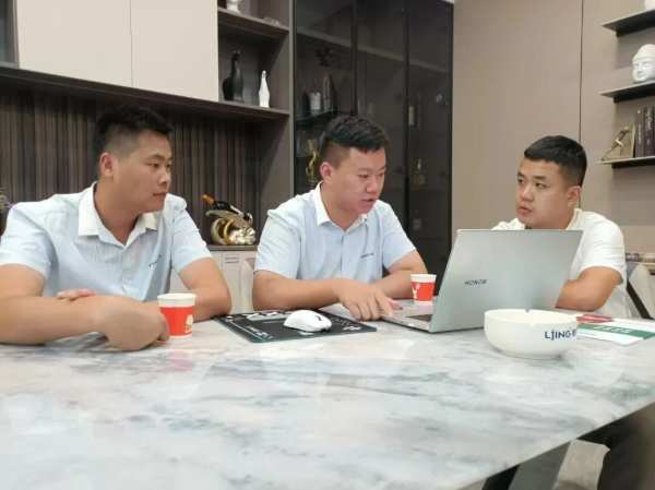 真帮扶实落地丨韩氏板材赋能安阳超级仓，共绘市场新蓝图