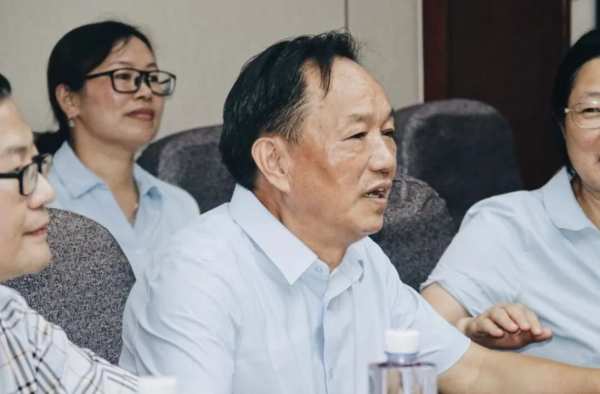 湖南省市监局“质量体检进企业”专家团队前往福湘木业调研