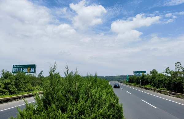 燃！壮象醇香板高速全面霸屏湖南高速路桥、城际地铁！