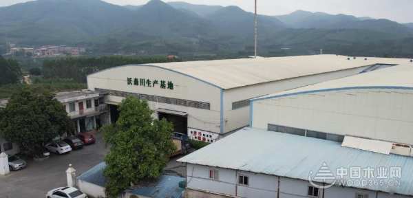 中国芯健康板 沃森川斩获金匠榜“全屋定制板材十大品牌”荣誉