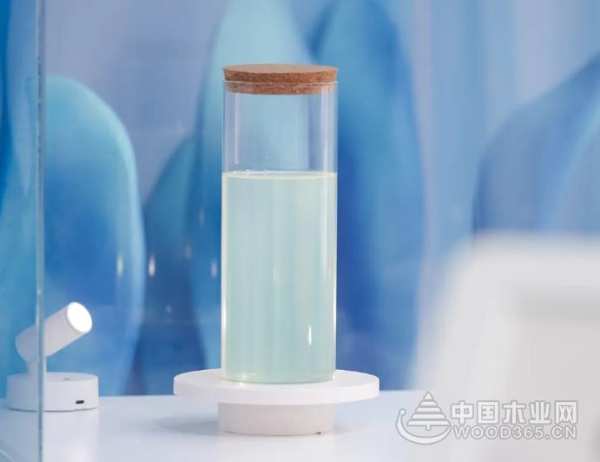向着更高质量发展快进 新港集团斩获金匠榜三项重量级大奖!