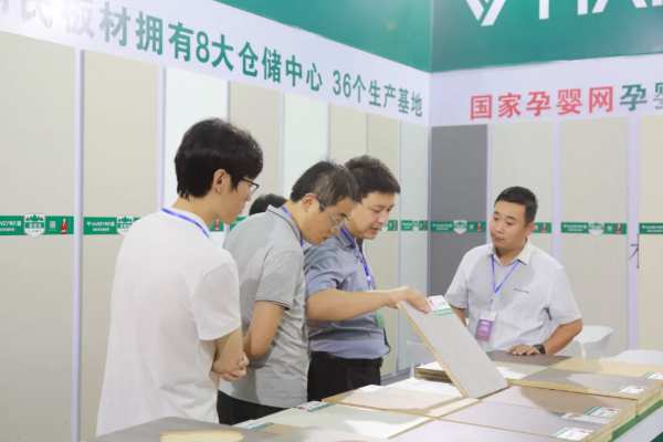 展会看韩氏 预见新趋势丨韩氏板材亮相第22届烟台住博会暨15届烟台家博会