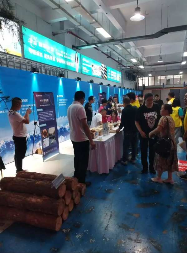 2024鲁丽板材推介暨第三届精板订货会在贵州遵义隆重举行