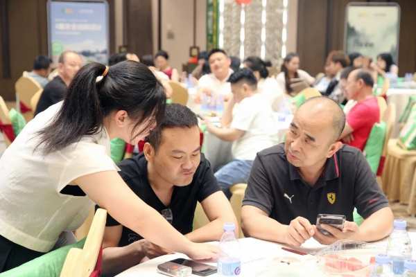 乘势而上·聚力前行；雪宝泉州地区家具板品牌日暨VIP客户答谢会圆满成功