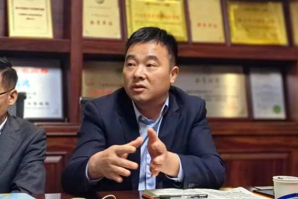 创新突围 | 鹏鸿四月度营销管理会暨品牌战略研讨会奋进新程