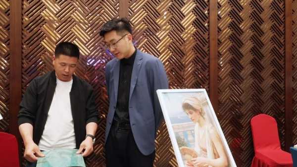 破局而立，澎湃向新丨2024新港仿生精板品牌万里行盛大启航！