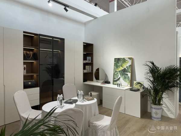 隆饰板材&临沂定制展 邀您共赴一场春日家居盛宴！