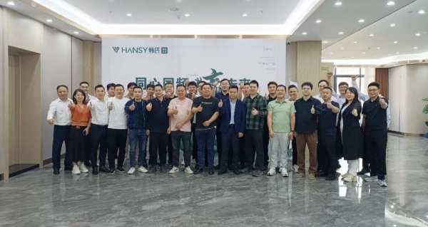 同心同频 共赢未来丨韩氏板材战区经销商会议广东广州站圆满举行
