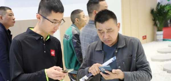 长沙建博会隆重开展丨鲁丽木业展位现场火爆！