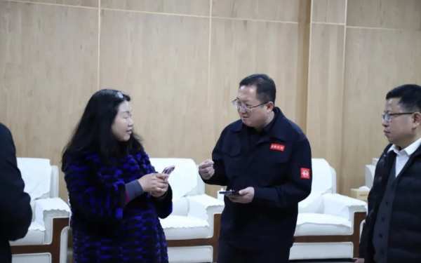 国家林草局巡视员靳爱仙莅临江西鲁丽木业开展调研工作