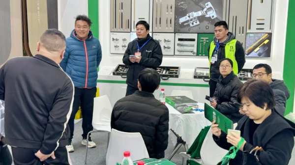 聚焦大展共享商机 | 雪宝品牌全国巡展第 一站“石家庄”圆满成功