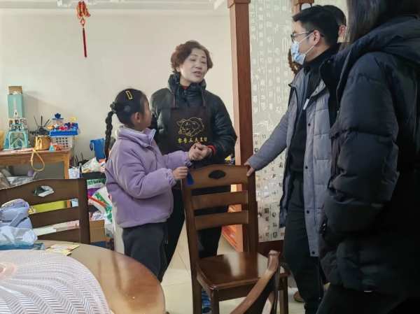 兔宝宝全屋定制公益行第二期 我们在路上