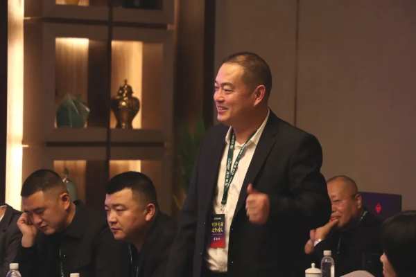 创新突围 逆势增长|隆饰板材2024核心经销商会议顺利召开