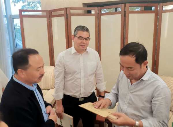 壮象董事长叶新忠到访大湾区定制家具“头部企业”