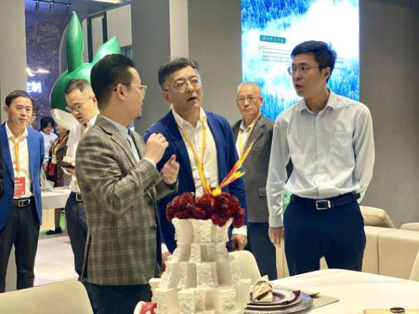 致力环保，逐绿而行——兔宝宝全屋定制亮相 2023湖州国际绿色家居博览会