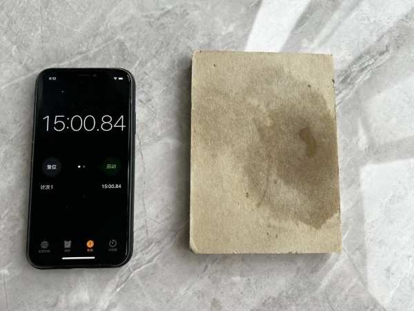 兔宝宝耐潮石膏板，滴水不吸，遇湿不渗，防潮届“天花板”