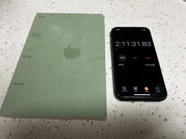 兔宝宝耐潮石膏板，滴水不吸，遇湿不渗，防潮届“天花板”