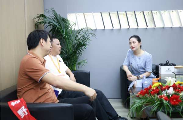 临沂木博会圆满收官，新港集团展位强势吸睛，火爆人气见证品牌实力！