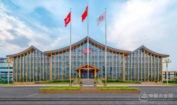 时间沥金 荣光加身 鲁丽木业揽获金匠榜三项大奖