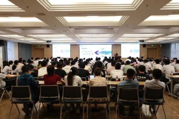 千里之行，始于足下｜听升华集团钱海平总裁讲“升华故事”