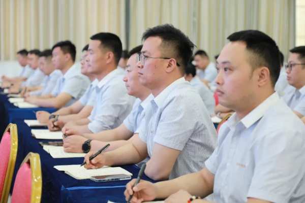 凝心聚力 提质增效丨韩氏板材月度工作总结及表彰大会圆满召开