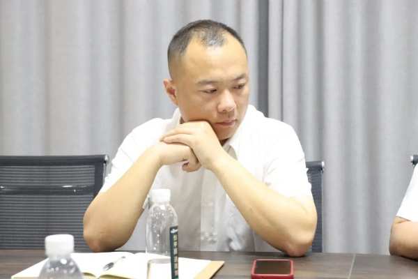 全力出击·奋进六月|隆饰板材组织召开5月份营销总结大会！