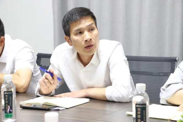 全力出击·奋进六月|隆饰板材组织召开5月份营销总结大会！