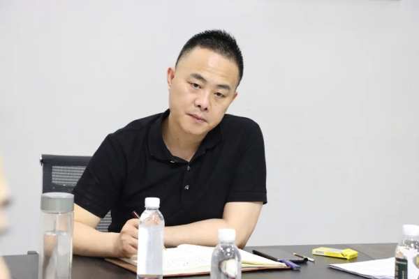 全力出击·奋进六月|隆饰板材组织召开5月份营销总结大会！