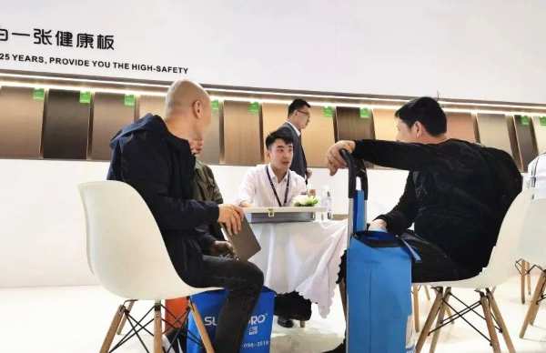全国巡展第7站 | 千山家具板实力圈粉，超强阵容亮相南京定制展！