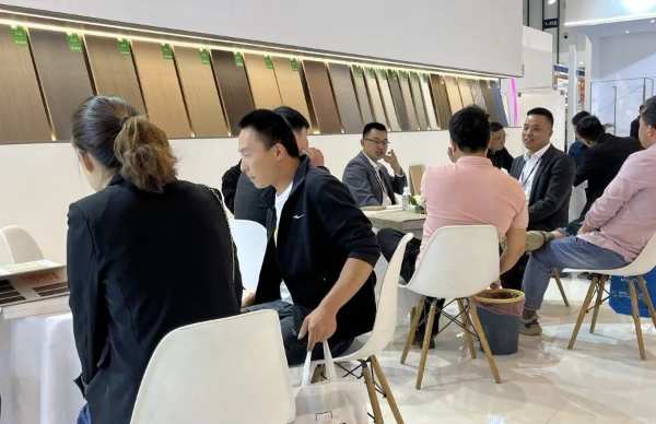 全国巡展第7站 | 千山家具板实力圈粉，超强阵容亮相南京定制展！